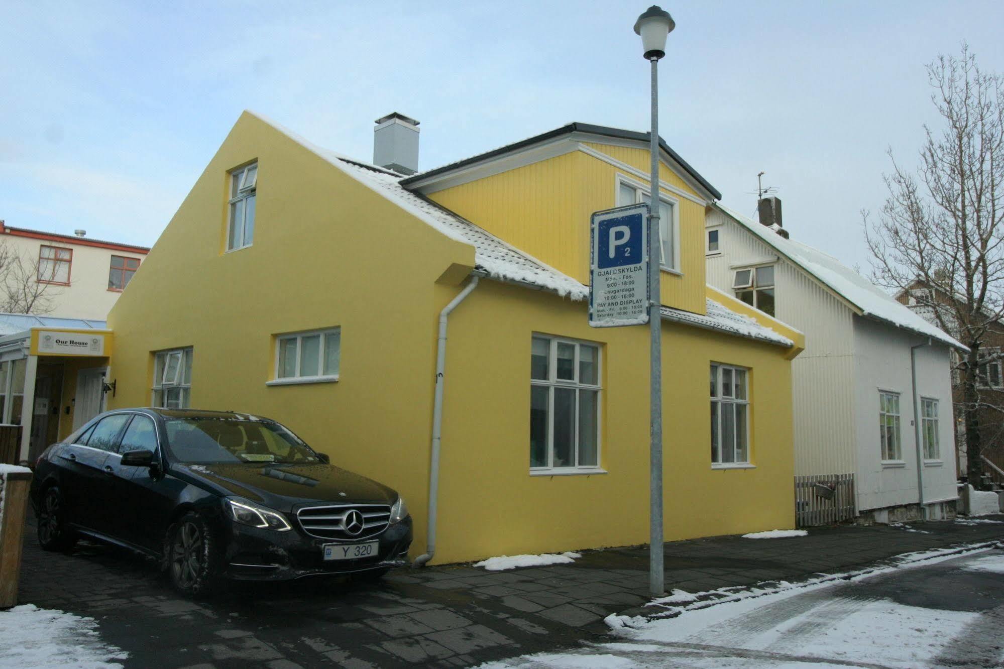 Our House Guesthouse Reikiavik Exterior foto